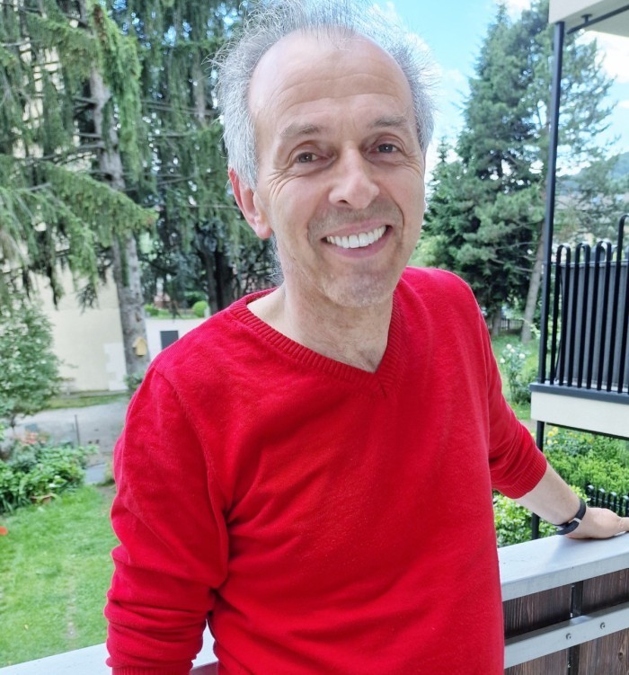 Studium der Psychologie an der Universität Innsbruck - Ausbildung in integrativer Gestalt-Körpertherapie, Ausbildung in Kindertherapie, Lehrgang in traumaspezifischer Psychotherapie - Seit 2018 in der Beratungsstelle tätig.