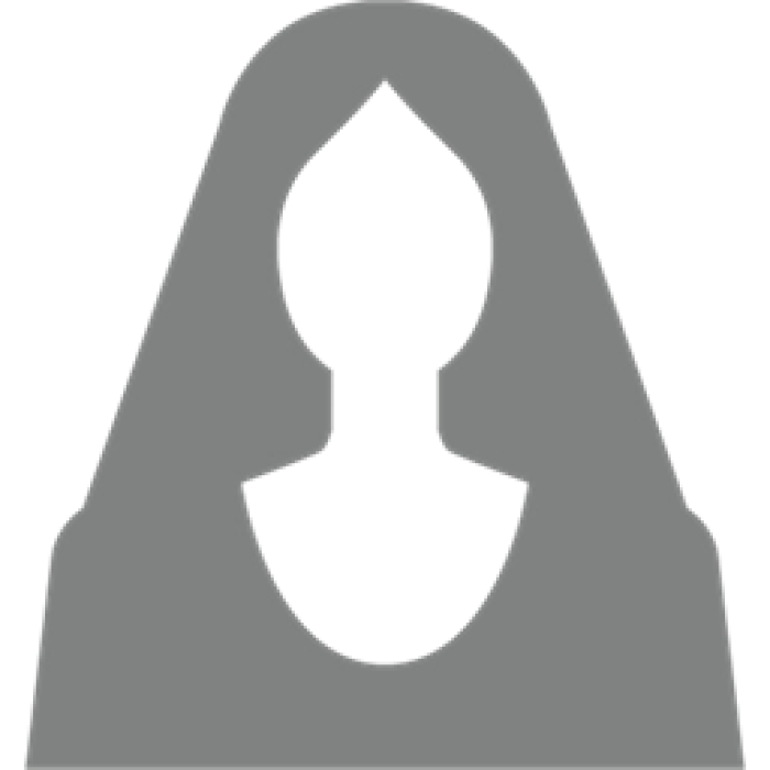 Studium der Geburtshilfe an der Universität Udine mit besonderer Spezialisierung auf die Zeit nach der Geburt; arbeitet seit 2013 in der Beratungsstelle und macht Einzelberatung, sowie die Kurse zur Geburtsvorbereitung und die Kurse nach der Geburt.