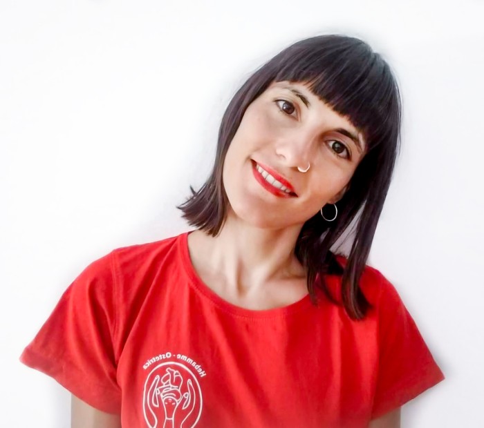 Laureata in scienze ostetriche alla scuola superiore di Sanità